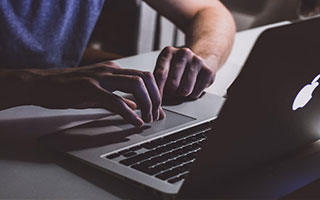 半岛体育官方下载-乔丹成立篮球培训学校，致力培养下一代球星